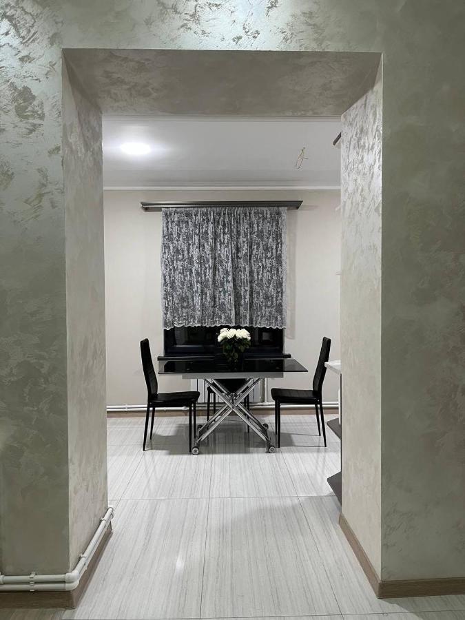 Appartement In Γιερεβάν Εξωτερικό φωτογραφία
